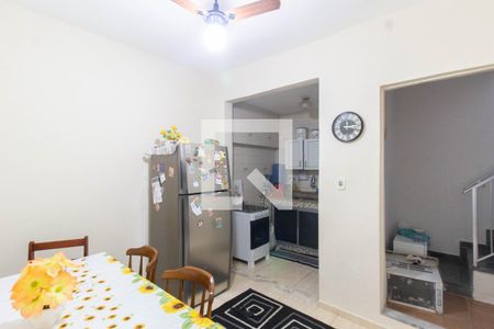 Casa para alugar com 100m², 3 quartos e sem vaga Casa para alugar com 100m², 3 quartos e sem vagaCozinha