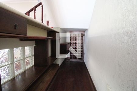 Adega de casa para alugar com 6 quartos, 420m² em Interlagos, São Paulo
