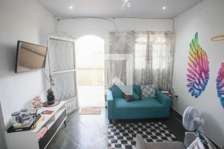 Sala de casa à venda com 2 quartos, 130m² em Curicica, Rio de Janeiro