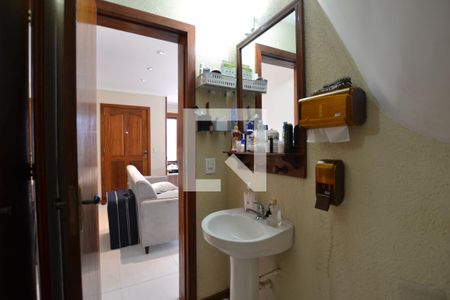 Lavabo de casa à venda com 3 quartos, 180m² em Aberta dos Morros, Porto Alegre