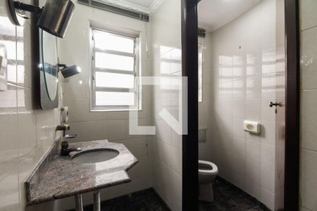 Lavabo de casa para alugar com 4 quartos, 130m² em Vila Carrao, São Paulo