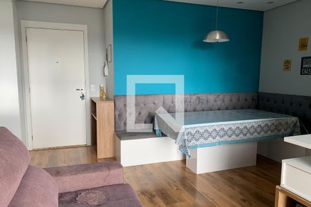 Sala de apartamento para alugar com 2 quartos, 59m² em Continental, Osasco