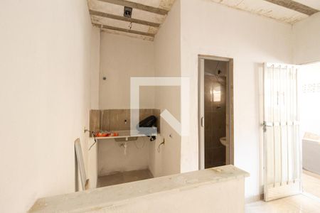 Cozinha de kitnet/studio para alugar com 1 quarto, 16m² em Campo Grande, Rio de Janeiro