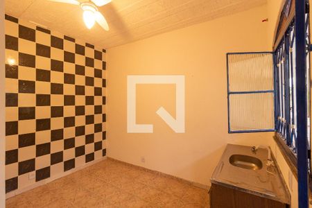 Sala/Quarto de kitnet/studio para alugar com 1 quarto, 16m² em Campo Grande, Rio de Janeiro
