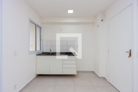 Cozinha de kitnet/studio para alugar com 1 quarto, 28m² em Brás, São Paulo