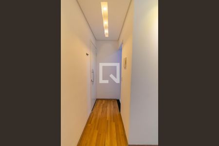 Hall de Entrada de apartamento para alugar com 2 quartos, 44m² em Vila Alpina, São Paulo