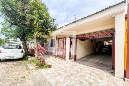 Fachada de casa à venda com 2 quartos, 60m² em Feitoria Seller, São Leopoldo