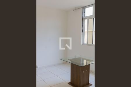 Sala de apartamento à venda com 2 quartos, 46m² em Inhaúma, Rio de Janeiro