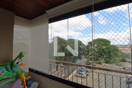 Varanda da sala de apartamento para alugar com 3 quartos, 89m² em Jardim Santa Cruz (campo Grande), São Paulo