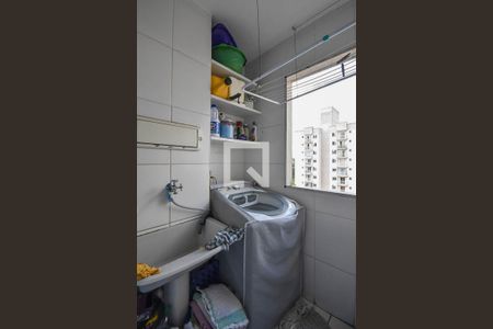 Apartamento à venda com 52m², 2 quartos e 1 vaga Apartamento à venda com 52m², 2 quartos e 1 vagaÁrea de serviço