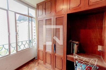 Quarto 1 de apartamento à venda com 3 quartos, 99m² em Botafogo, Rio de Janeiro