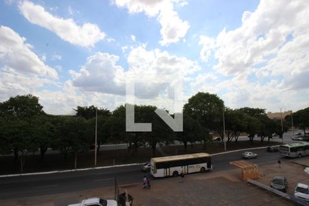 Vista do Quarto 1 de apartamento para alugar com 2 quartos, 46m² em Areal (águas Claras), Brasília