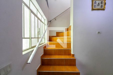 Escada de casa à venda com 3 quartos, 206m² em Rudge Ramos, São Bernardo do Campo