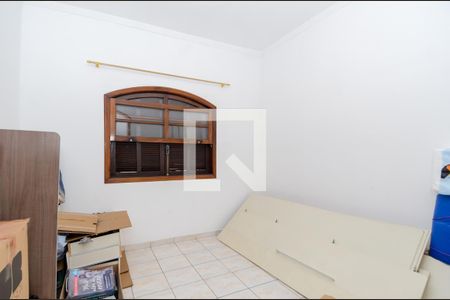 Quarto 2 de casa à venda com 3 quartos, 168m² em Vila Maricy, Guarulhos