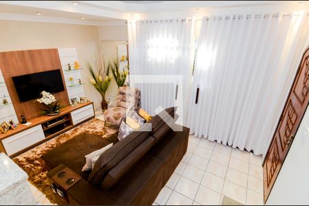 Sala de casa à venda com 3 quartos, 168m² em Vila Maricy, Guarulhos