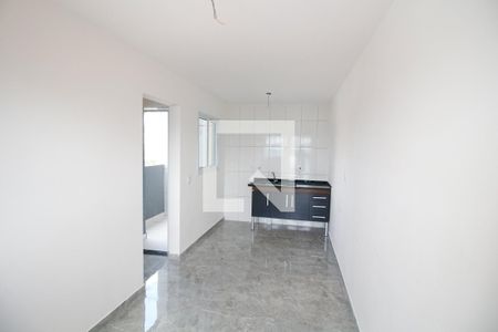 Sala/Cozinha de apartamento para alugar com 1 quarto, 32m² em Vila Esperança, São Paulo