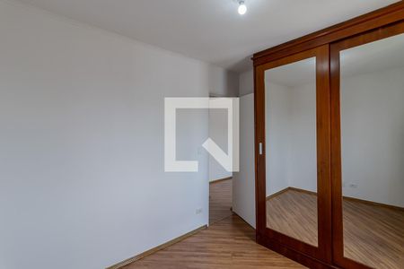 Quarto 1 de apartamento para alugar com 2 quartos, 50m² em Jardim Celeste, São Paulo