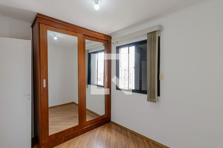 Quarto 1 de apartamento para alugar com 2 quartos, 50m² em Jardim Celeste, São Paulo