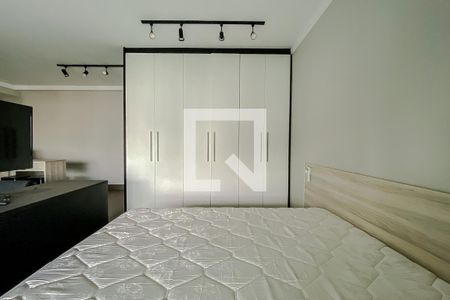 Sala/Quarto de apartamento para alugar com 1 quarto, 55m² em Vila Regente Feijó, São Paulo