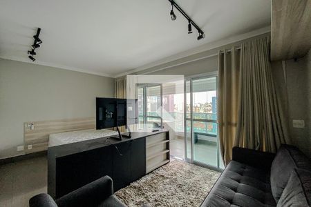 Sala/Quarto de apartamento para alugar com 1 quarto, 55m² em Vila Regente Feijó, São Paulo