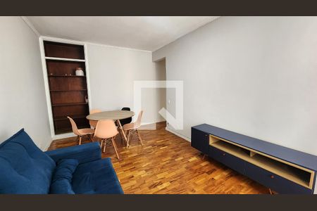 Sala de apartamento para alugar com 3 quartos, 97m² em Gonzaga, Santos