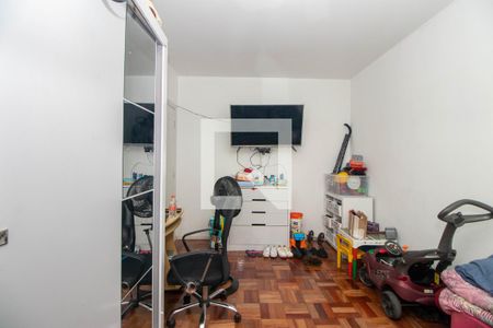 Quarto 1 de apartamento à venda com 3 quartos, 90m² em Vila Ipiranga, Porto Alegre