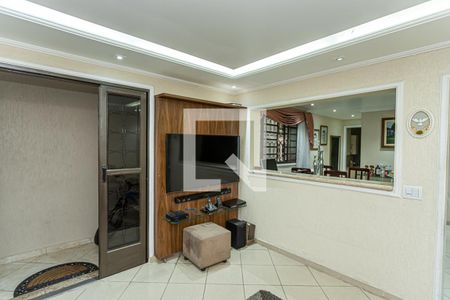 Sala de estar de casa à venda com 4 quartos, 166m² em Vila Albertina, São Paulo