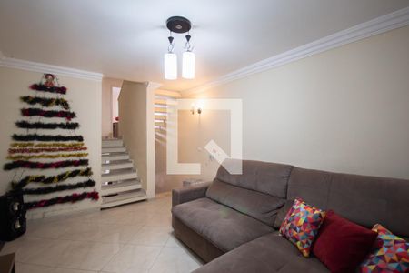 Sala de estar de casa à venda com 4 quartos, 209m² em Cipava, Osasco