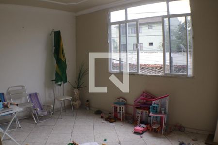 Sala de casa à venda com 3 quartos, 230m² em Taquara, Rio de Janeiro