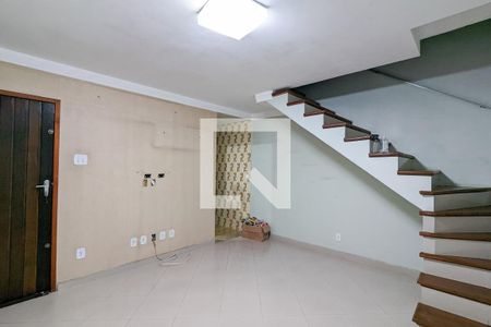 Sala de casa à venda com 2 quartos, 205m² em Paulicéia, São Bernardo do Campo