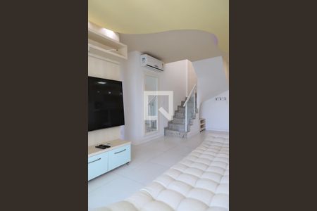 Sala de apartamento para alugar com 3 quartos, 151m² em Recreio dos Bandeirantes, Rio de Janeiro