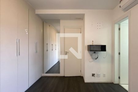 Apartamento à venda com 69m², 2 quartos e 1 vaga Apartamento à venda com 69m², 2 quartos e 1 vagaSuíte