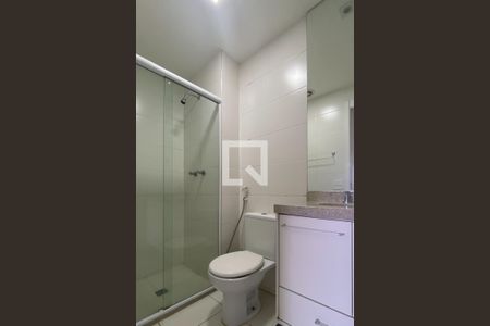Apartamento à venda com 69m², 2 quartos e 1 vaga Apartamento à venda com 69m², 2 quartos e 1 vagaBanheiro