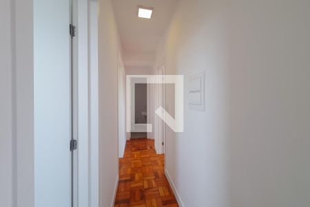 Corredor de apartamento à venda com 2 quartos, 56m² em Vila Deodoro, São Paulo
