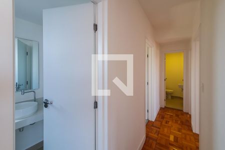 Corredor de apartamento à venda com 2 quartos, 56m² em Vila Deodoro, São Paulo