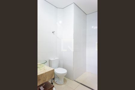 Banheiro de casa à venda com 2 quartos, 80m² em Vila Regente Feijó, São Paulo