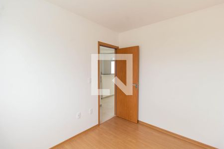 Quarto 2 de apartamento para alugar com 2 quartos, 42m² em Jansen, Gravataí