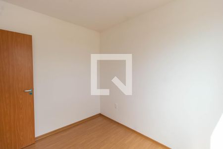 Quarto 2 de apartamento para alugar com 2 quartos, 42m² em Jansen, Gravataí