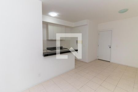 Sala de apartamento para alugar com 2 quartos, 57m² em Del Castilho, Rio de Janeiro