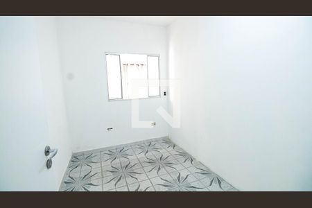 Quarto 2 de casa para alugar com 3 quartos, 60m² em Vila Primavera, São Paulo