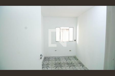 Quarto 2 de casa para alugar com 3 quartos, 60m² em Vila Primavera, São Paulo