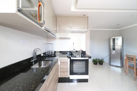 Cozinha de apartamento à venda com 1 quarto, 42m² em Vila Euthalia, São Paulo