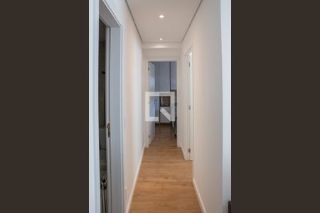 Corredor de apartamento para alugar com 2 quartos, 65m² em Barra Funda, São Paulo