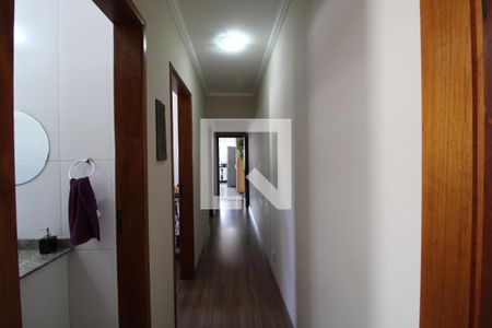 Corredor de casa à venda com 2 quartos, 223m² em Jardim Ubirajara (zona Sul), São Paulo