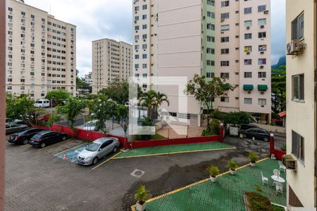 Vista da Sala de apartamento à venda com 2 quartos, 48m² em Jacarepaguá, Rio de Janeiro