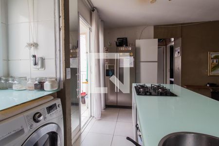 Cozinha de apartamento à venda com 2 quartos, 50m² em Jardim Maria Duarte, São Paulo