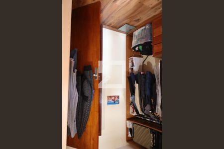 Closet da suíte de casa à venda com 4 quartos, 89m² em Vila Parque Jabaquara, São Paulo