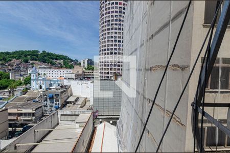 Vista Sala/Quarto de kitnet/studio à venda com 1 quarto, 32m² em Centro, Niterói