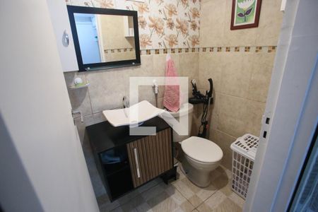 Lavabo de apartamento à venda com 2 quartos, 70m² em Taquara, Rio de Janeiro
