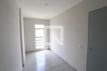 Quarto 1 de apartamento para alugar com 2 quartos, 45m² em Vila Aricanduva, São Paulo